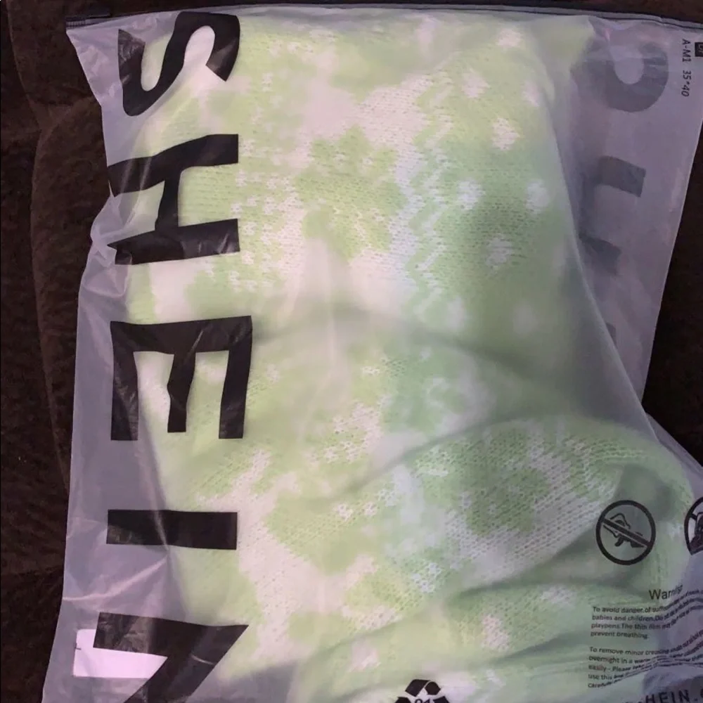 BRAND NEW IN ORIGINAL BAG Christmas Sweater Dress - Picture 4 of 4